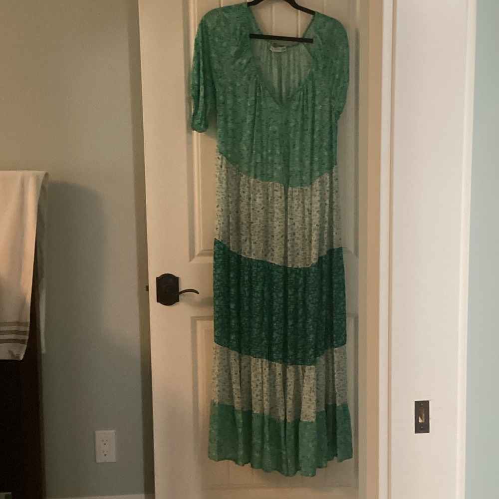 Zara Green and White Maxi Dress